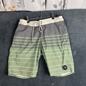 Quiksilver Very Y2K Green and Gray Board Shorts Tag is gone but measures 32”